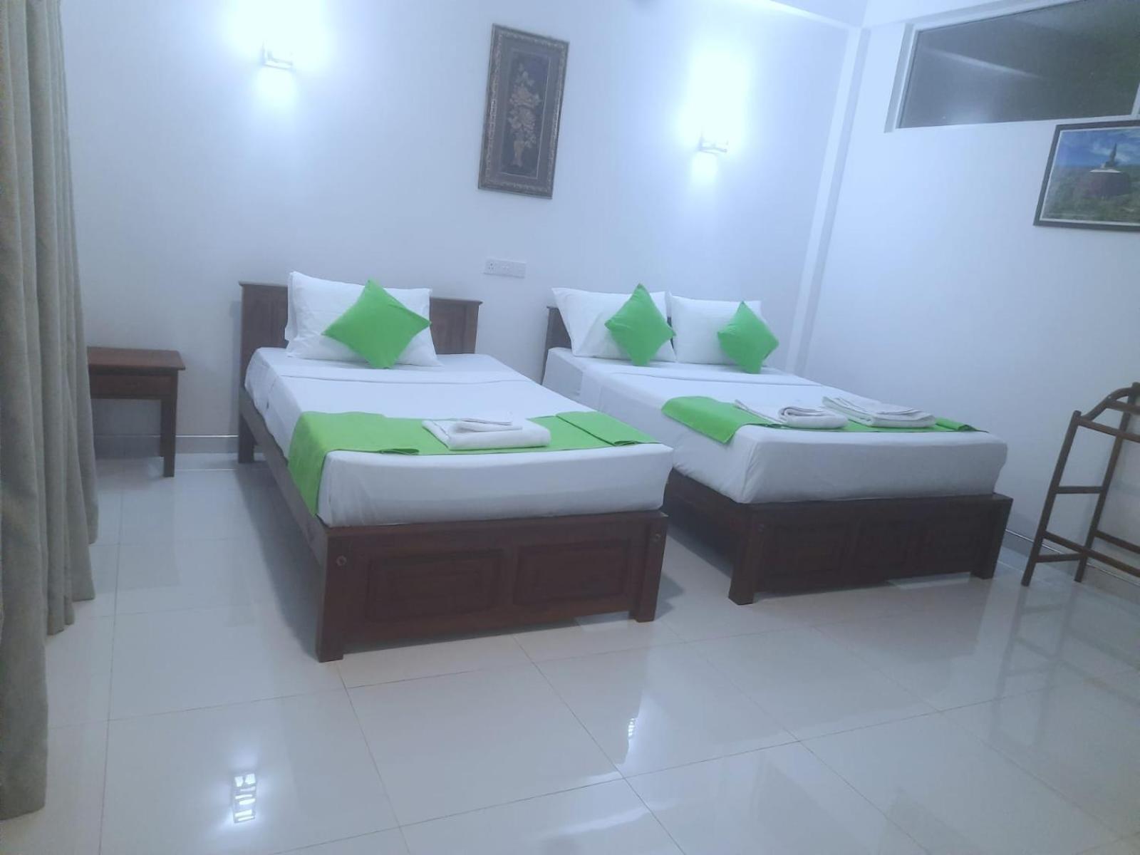 Wildescape Polonnaruwa Villa Exterior foto
